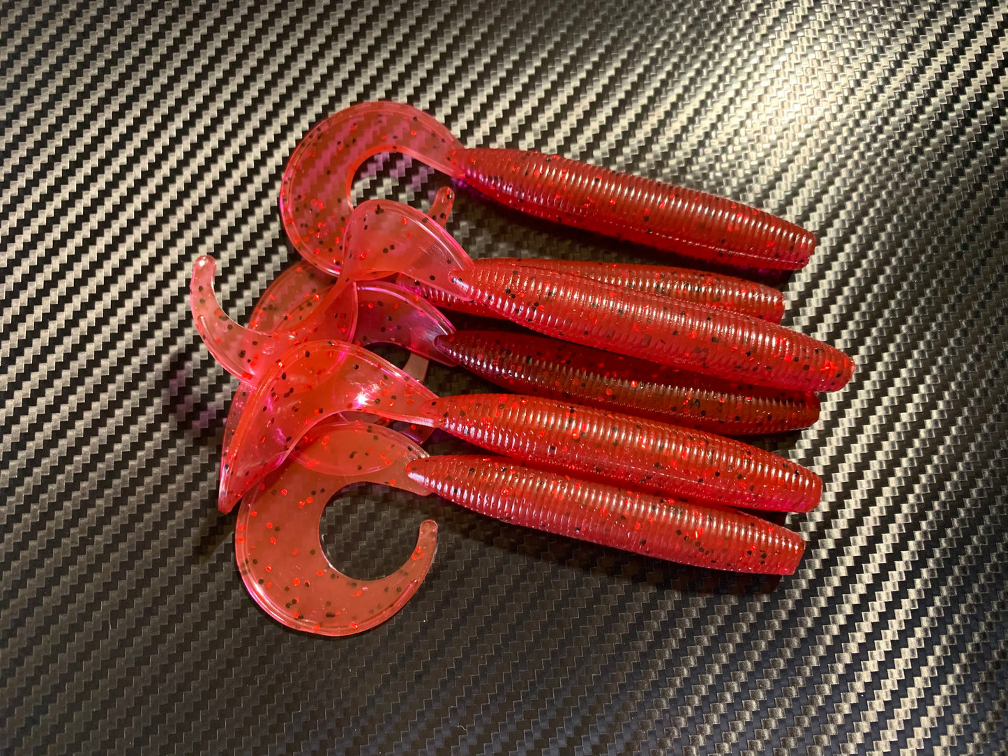 6” Bottom Fish Grub “REDrum” 8pk