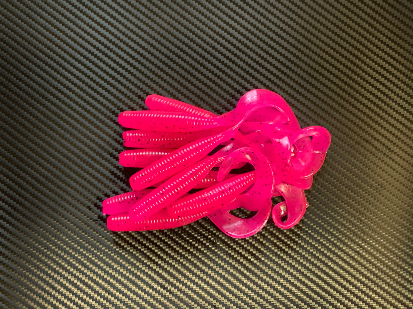 6” Bottom Fish Grub Hot Pink Blk Flake 8pk